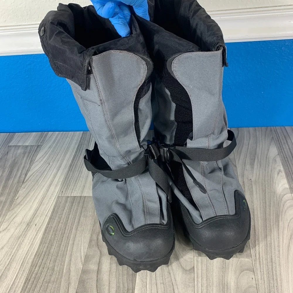 NEOS 15in Navigator 5 Expandable Waterproof Winter Overshoes (N5P3)